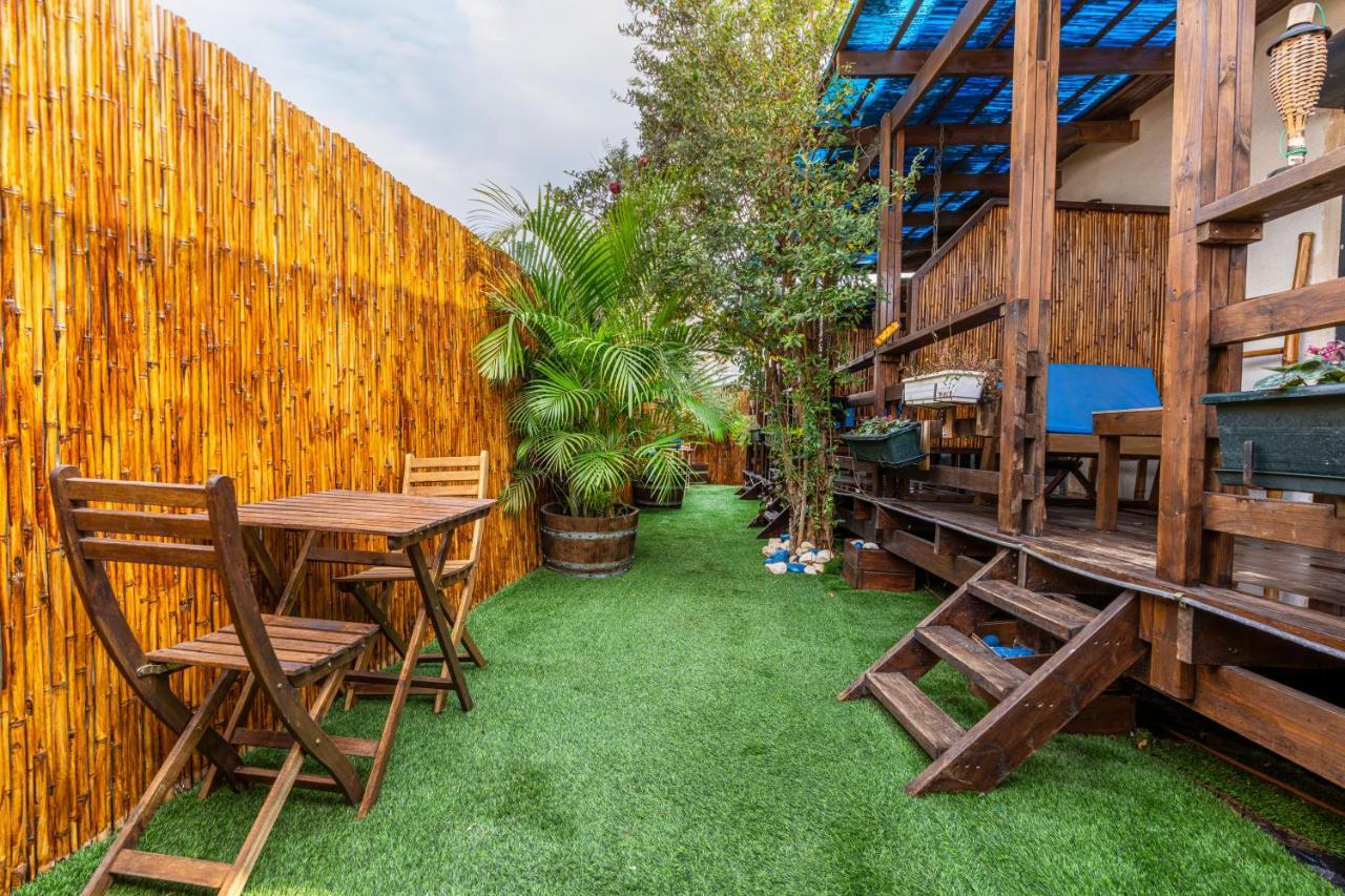 Ahuzat Shaul Seaside Bed and Breakfast Hadera Buitenkant foto