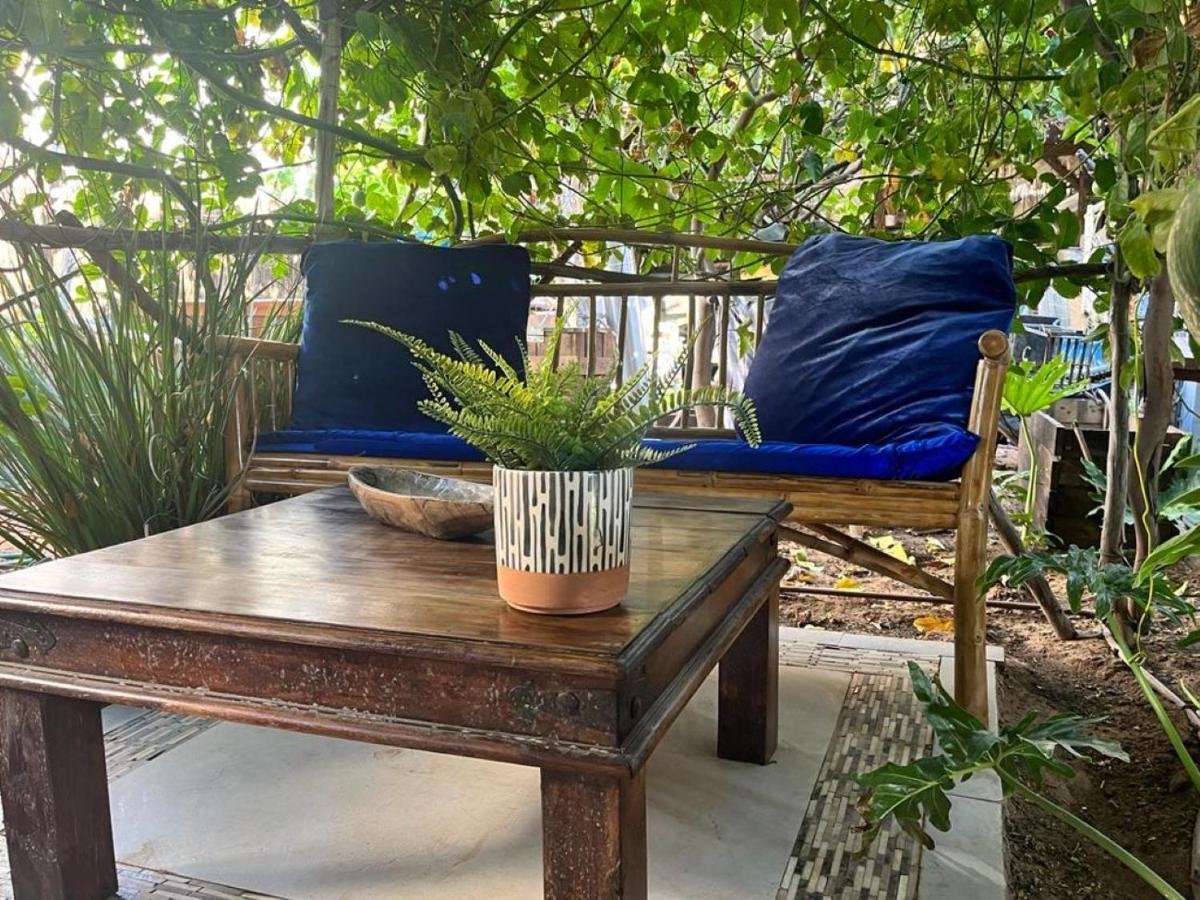 Ahuzat Shaul Seaside Bed and Breakfast Hadera Buitenkant foto