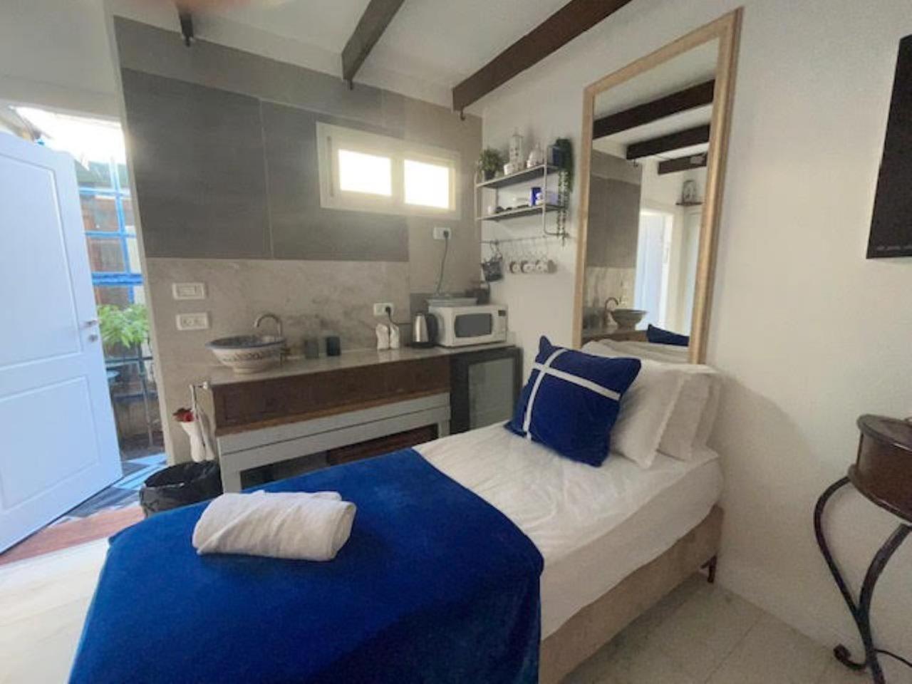 Ahuzat Shaul Seaside Bed and Breakfast Hadera Buitenkant foto
